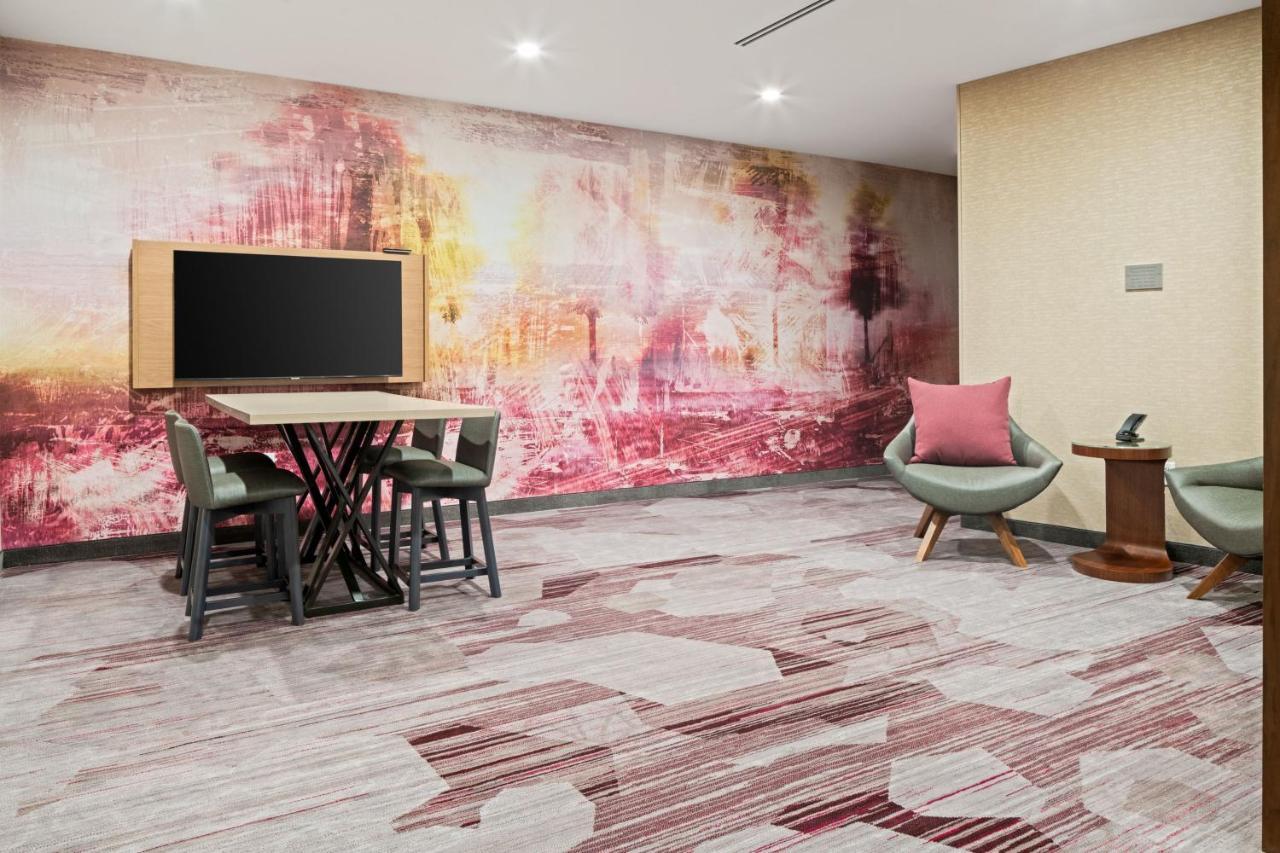 Courtyard By Marriott Houston Northeast Hotel Kültér fotó